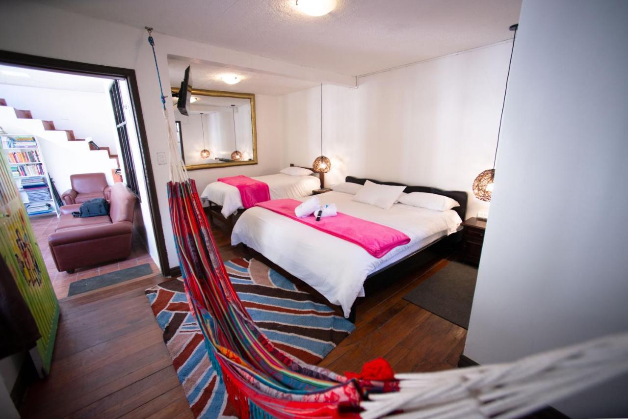 באניוס Hotel De Mi Pueblo מראה חיצוני תמונה